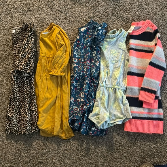 Girls dresses and romper - Picture 1 of 1